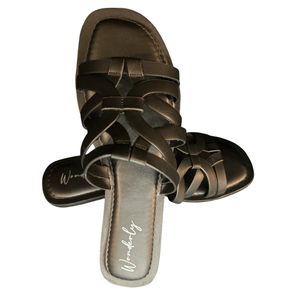 **Wonderly Black Avery Flat Sandals‎ Beautiful Braided Straps